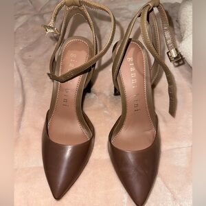 Gianni bini pointed toe heels